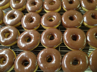 7 Bright Donut