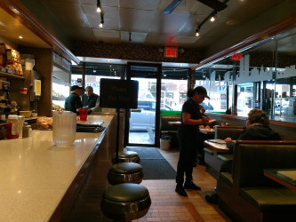 7th Ave Donuts & Diner