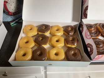 A M Donuts & Coffee