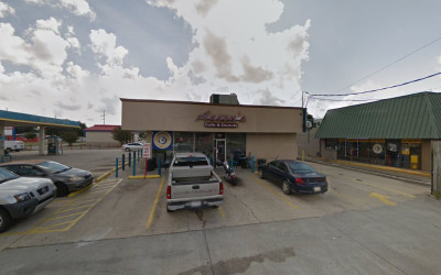 Aaron's Cafe & Donuts