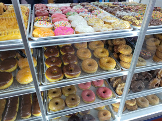 Alamode Donuts & Coffee