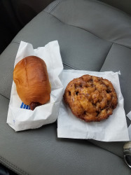 Aledo Donut
