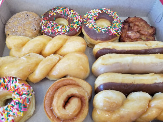 Alesha Donuts