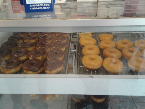 AM Donuts Croissants & More