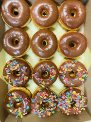 Amigos Donuts