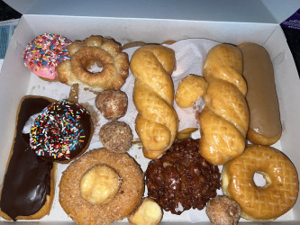 Angel Donuts (PANAMA LANE)