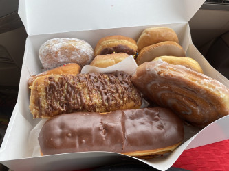 Baxters Donuts and Coffee Grain Valley Store 117