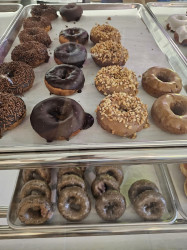 Big D's Donuts & Bagels