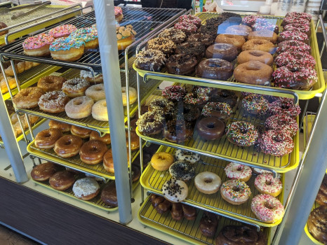 Blinkie's Donuts-Woodland Hills
