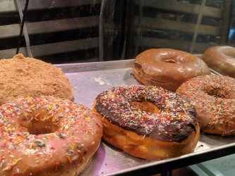 Bob's Donut & Pastry Shop