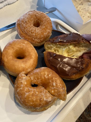 Cal's Donuts & Pastry