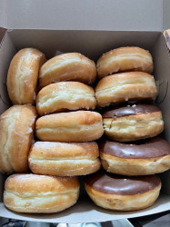 Carl's Do-Nut Shop
