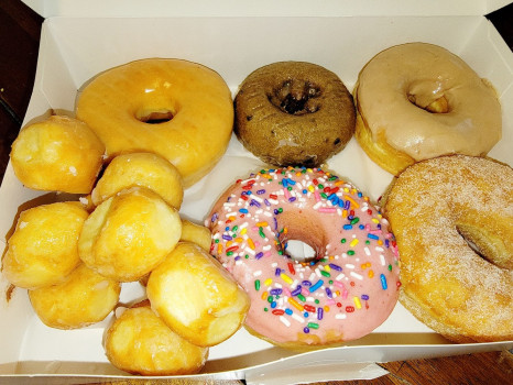 CC DONUTS