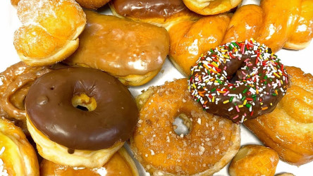 Champion Donuts