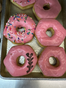 Charlie DoNut