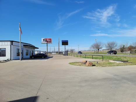 Country Road Donuts & More