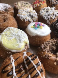 Da Vinci's Donuts