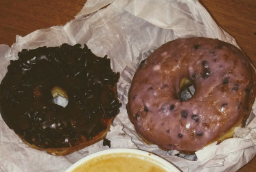 Day And Night Donuts