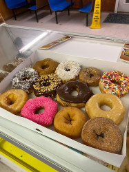 Daylight Donuts - Main