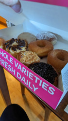 Daynight Donuts