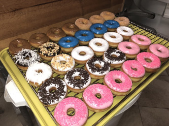 De Bakery Donuts