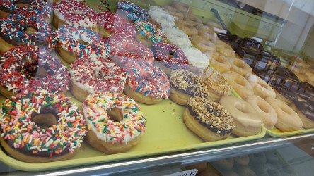Denna Doughnut