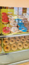 Denna's Donuts