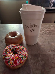 Dippin Donuts