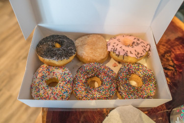 Donut Central - Eats & Coffee
