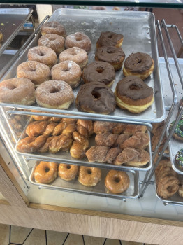Donut & Muffin Factory