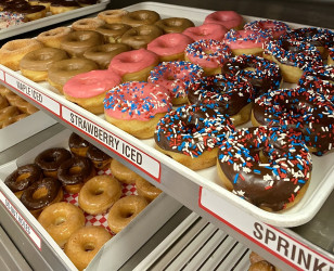 DONUT PALACE Breakfast & Coffee
