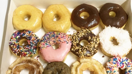 Donut Plaza