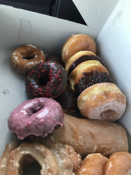 Donut Star Cafe
