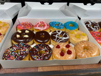 DonutMakes