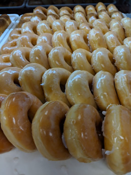 Donuts Donuts