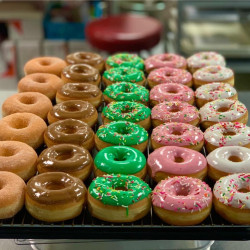 Donuts hot & Fresh Taco