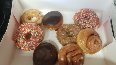 Donutsville Bakery & Cafe