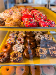 Dos Palos Donuts
