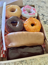 El Camino Donuts