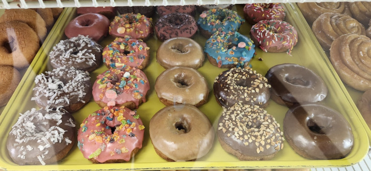 Elgin Donuts