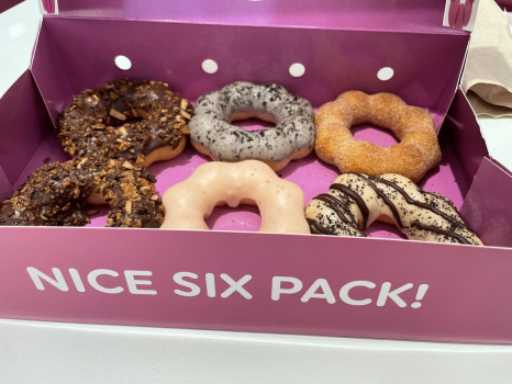 Fat Straws Boba & Mochi Donuts (Arlington)