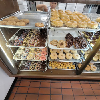 Fresno Donut House