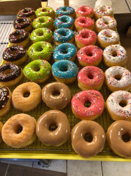 Friendly Donut Shop