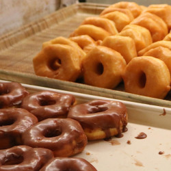 Gates Donut Shop
