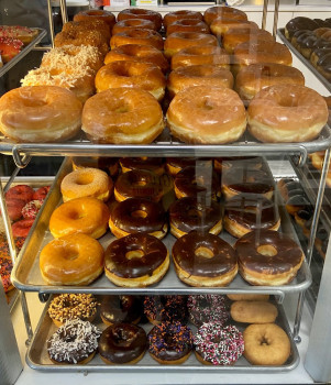 Grumpy's Donuts & Bagels