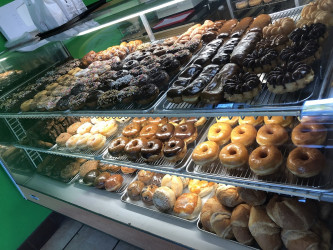 Happy Donuts Willits