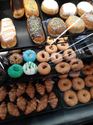 Hy-Vee Bakery