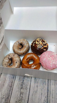 Jack's North Hi Donuts