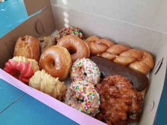 Jasmine Donuts