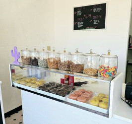 Jen's Irresistible Cakes LLC
